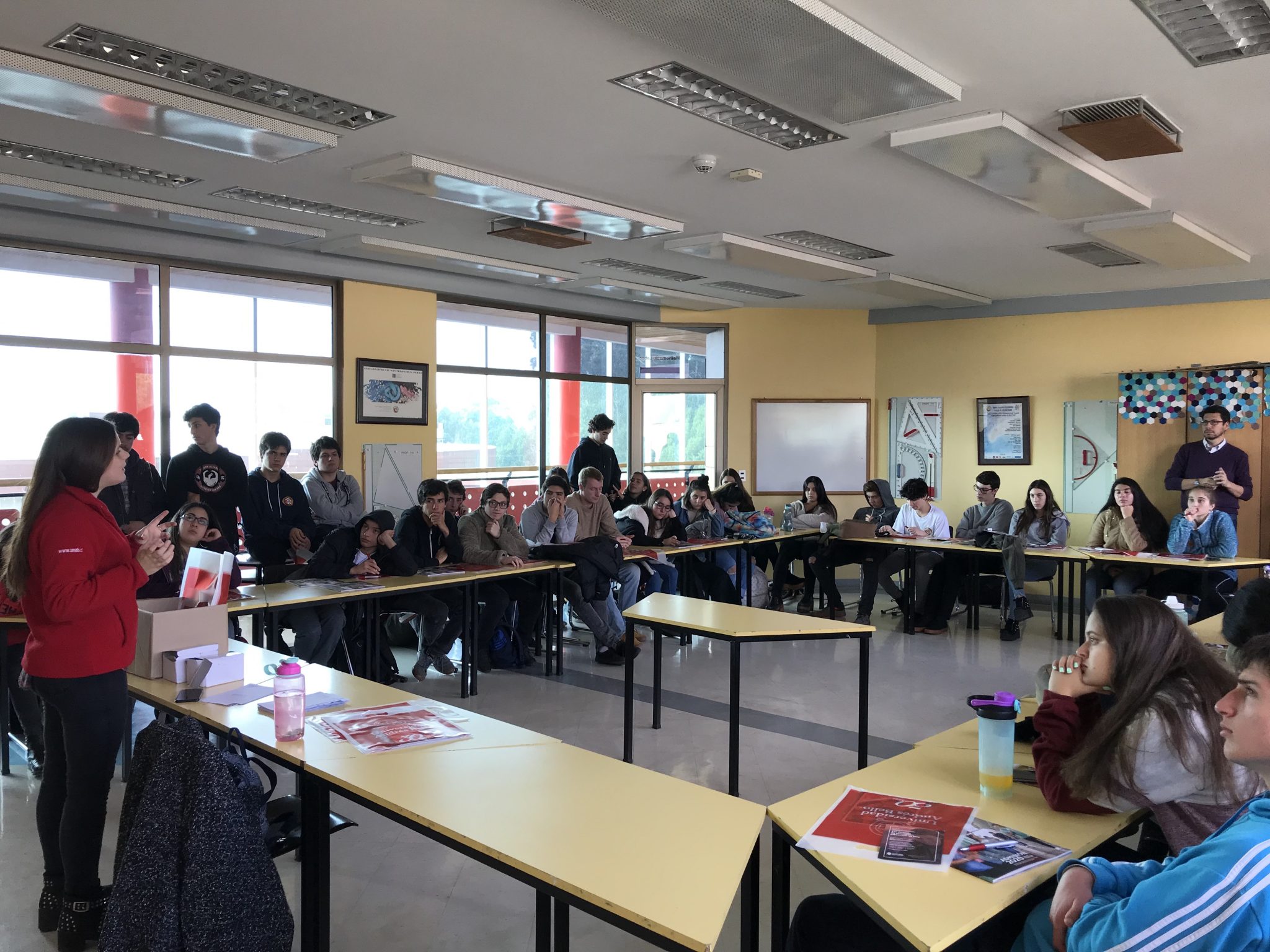 Unab Participa en Semana Vocacional del Colegio Alemán de Concepción - Charla a 4° medios
