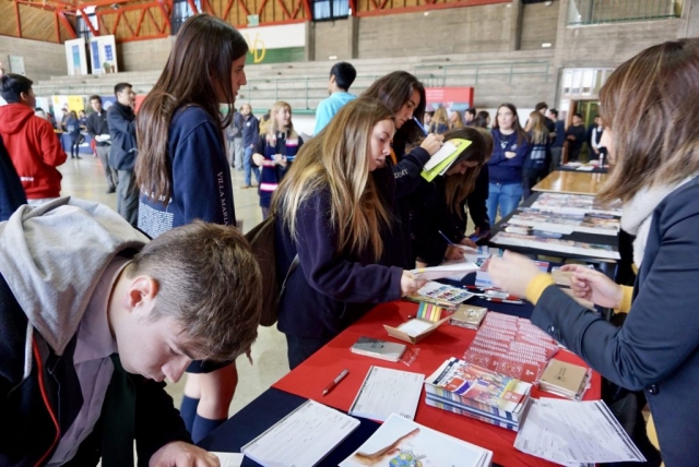 UNAB participa en 17° Feria Vocacional de CVD