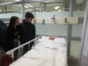 Visitas Explora: Colegio Santa Gema visita la UNAB